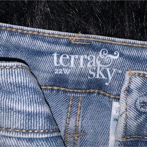 Terra Sky Sz 22 Jeans!!✨🦋